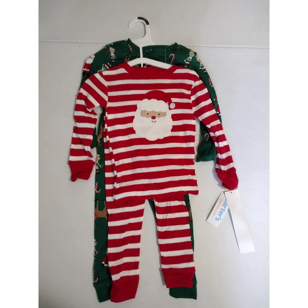 Carter's kids Santa‎ Claus pajama sets size 2t